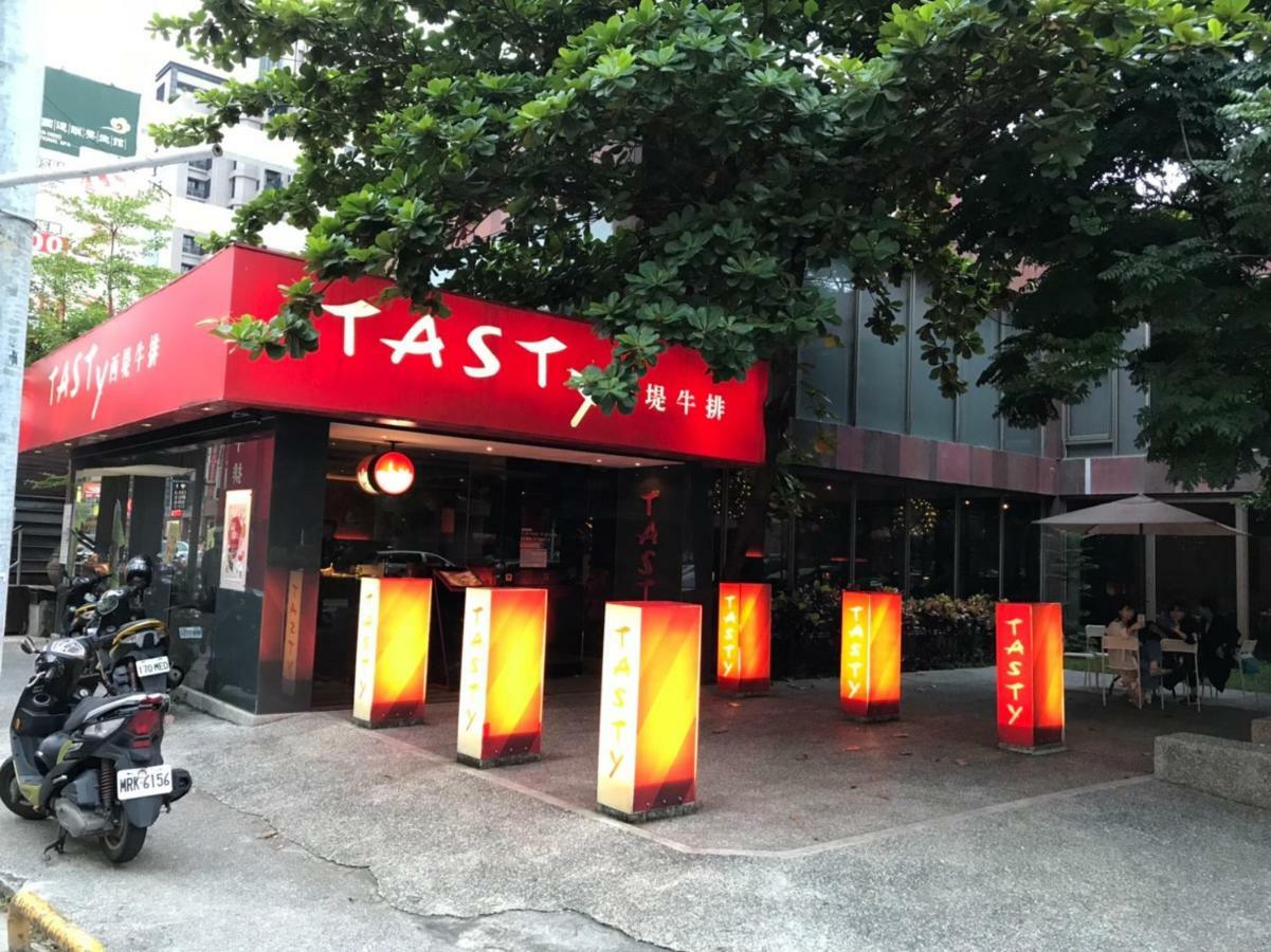 Long Siang Hotel Kaohsiung Exterior photo